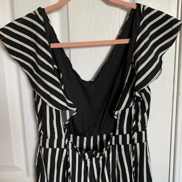 Jumpsuit - Picture 3 of 7